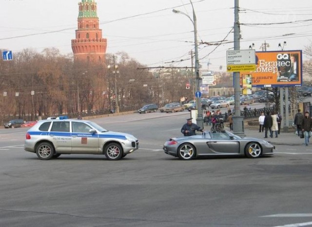 Автомобили нью-йоркской полиции