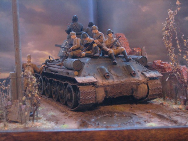 Военно-историческая миниатюра и диорамы
