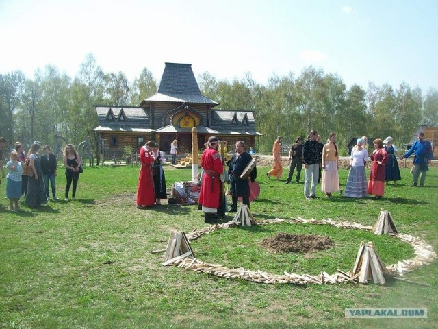 Праздник Ярилы Вешнего в Славянском Кремле