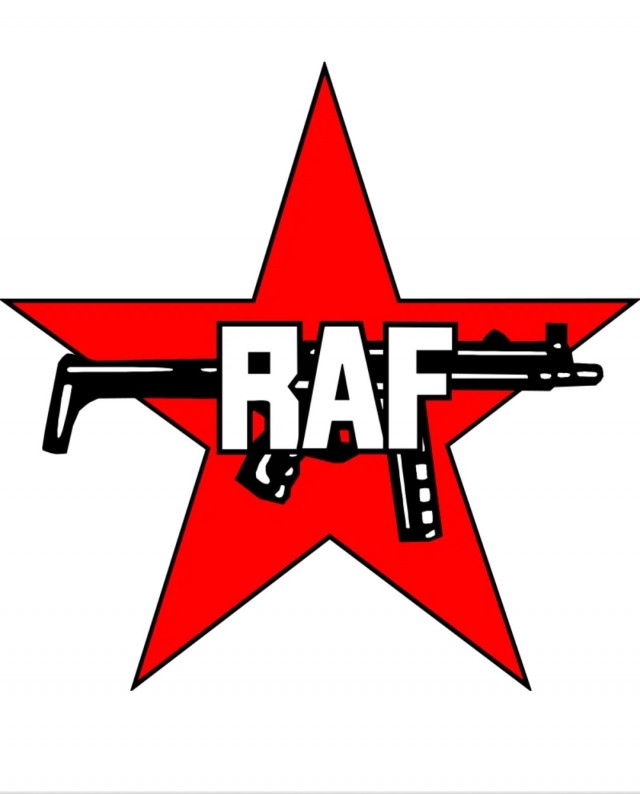 ГретаТунбергНАША