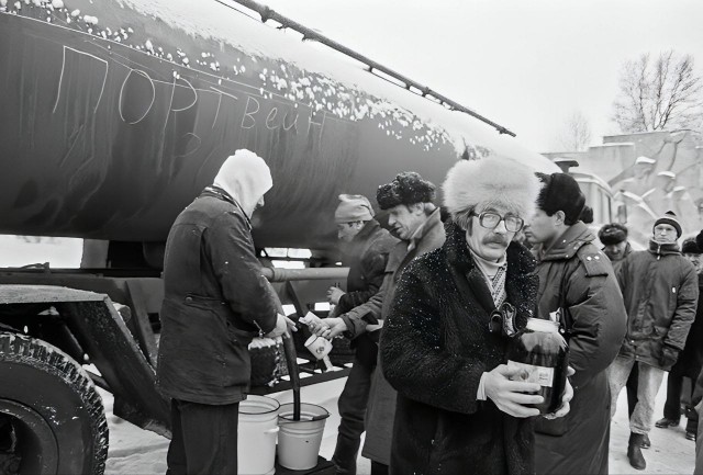 Портвейн на розлив. СССР, 1980 - е