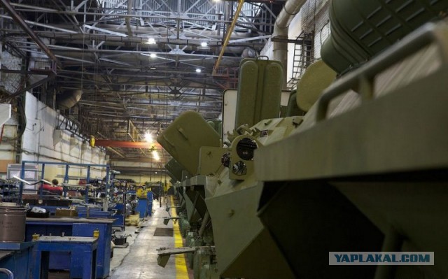 Как производят БТР.