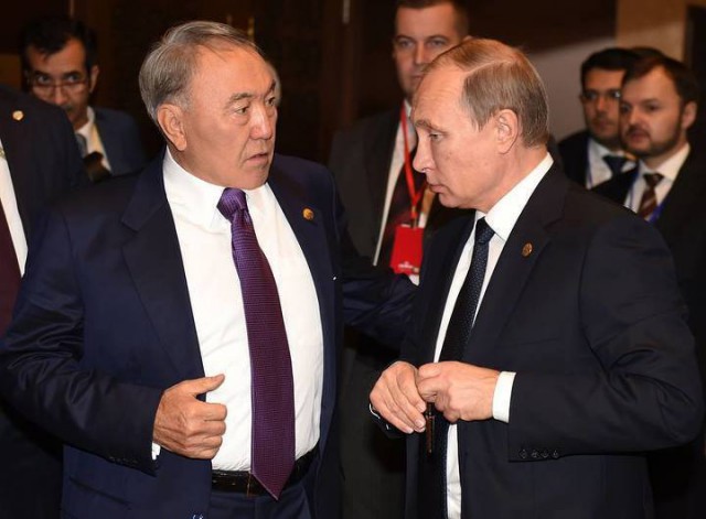 Собчак поддержала санкции США против России.