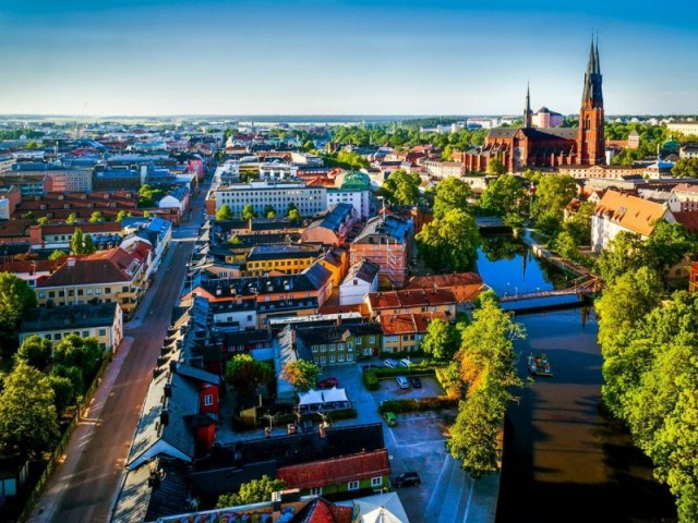 Самое масштабное чипирование населения: Швеция вступает в комфортное будущее