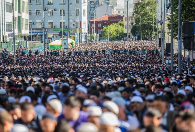 Антифранцузские протесты в Бангладеш — одной из самых населенных мусульманских стран планеты