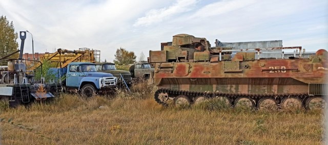 Запасники музея АвтоВАЗа: уникальные прототипы раскурочены и гниют под открытым небом