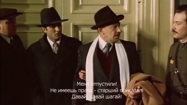 Народ в инете потихоньку начинает стебаться в мемах по поводу грядущей нерабочей недели с 30 по 7