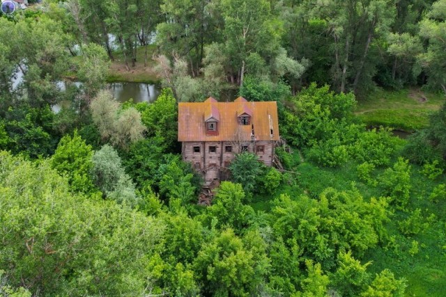 "Дом-Призрак" в лесах Урала: Последняя водяная мельница в Башкирии