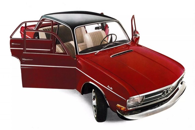 50 лет Volkswagen Golf
