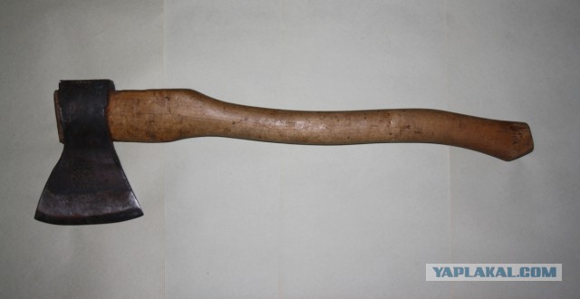 Как сделать топор таким, чтобы его можно было подарить?