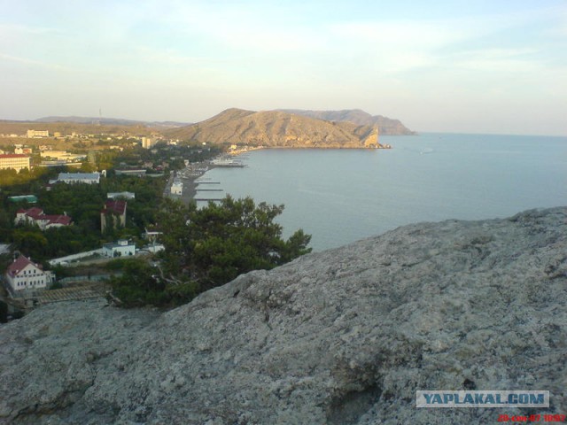 Девушки на отдыхе в Крыму.