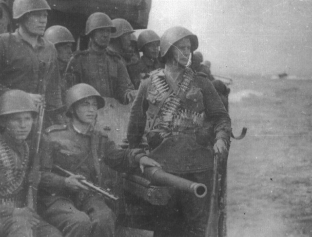 История в фотографиях - II