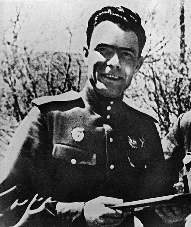 Довольно лжи!