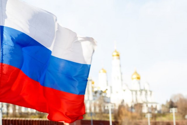 Памятник «Родина-мать» в Киеве подсветили в цвета американского флага