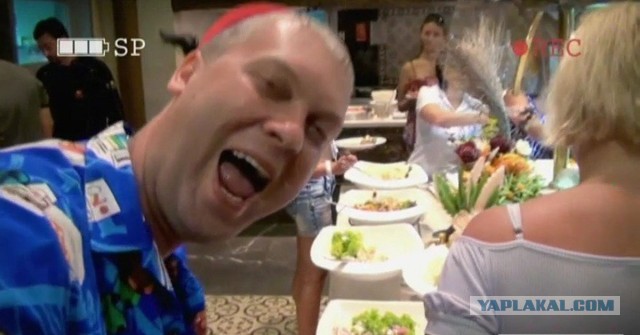 Вот вам и шведский стол....