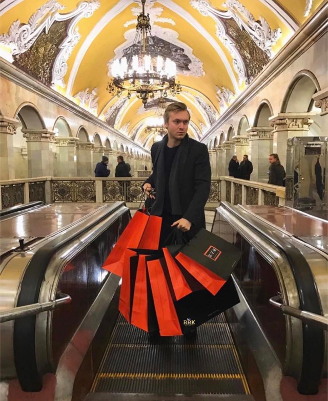 Как хвастаться своим богатством в социальных сетях: 14 правил от самых богатых детей России
