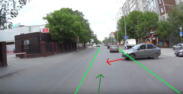 Не дали байкеру всех объехать....