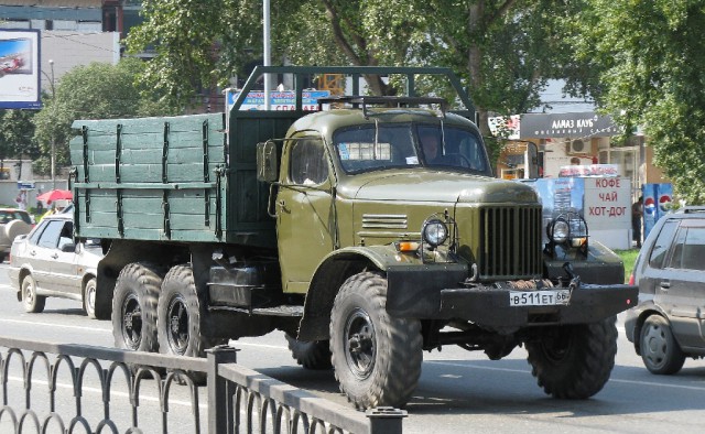 Автомобильный завод «Урал» начал выпуск шоссейных грузовиков. Серьезный конкурент для КамАЗ и МАЗ!
