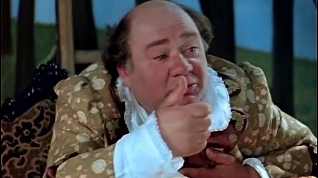 В ночь со вторника рязанские курсанты-десантники оставили свои погоны у монумента Маргелову