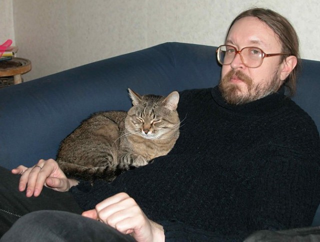 Егор Летов рассказывает о своих котах в интервью газете «МК-бульвар», 1999 год