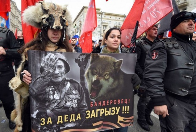 В Сети представили полную версию календаря, вызвавшего неоднозначную реакцию