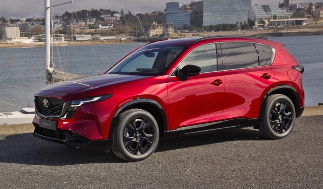 Новый кроссовер Mazda CX-5 2026 выходит на рынок США, цены стартуют от 31,5 тыс. долларов (2,5 млн рублей)