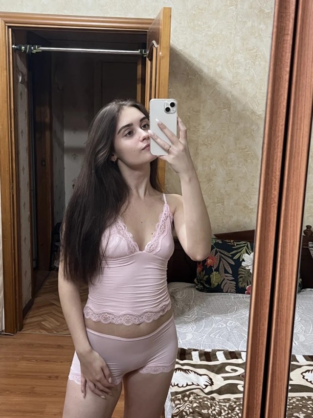 И снова девушки из WB