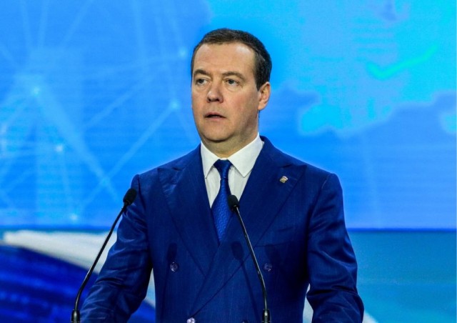 Медведев заявил, что правил в отношении Киева после атак ВСУ «больше нет»