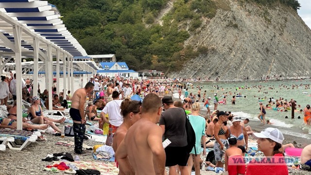 Крым, Николаевка, центральный пляж