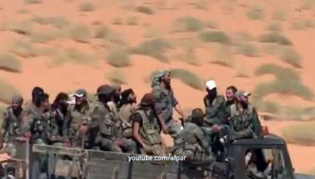 Боевики ИГИЛ начали беспорядочное отступление от Дейр-эз-Зора