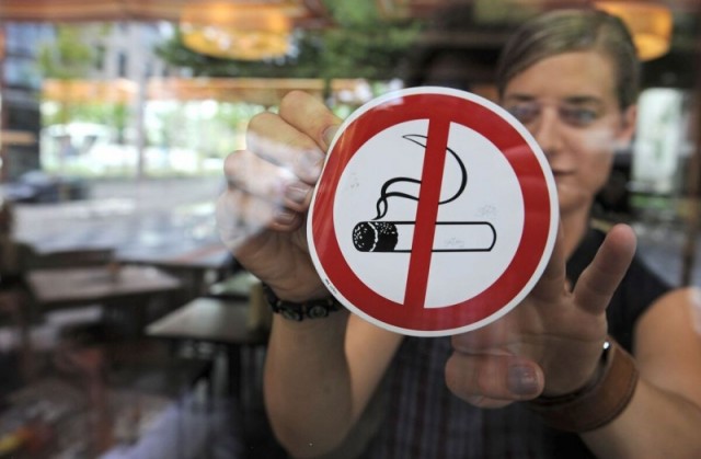 В Великобритании ввели запрет на курение для тех, кто родился после 2009 года