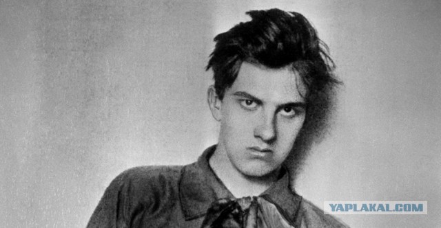 Плакаты времён СССР о еде