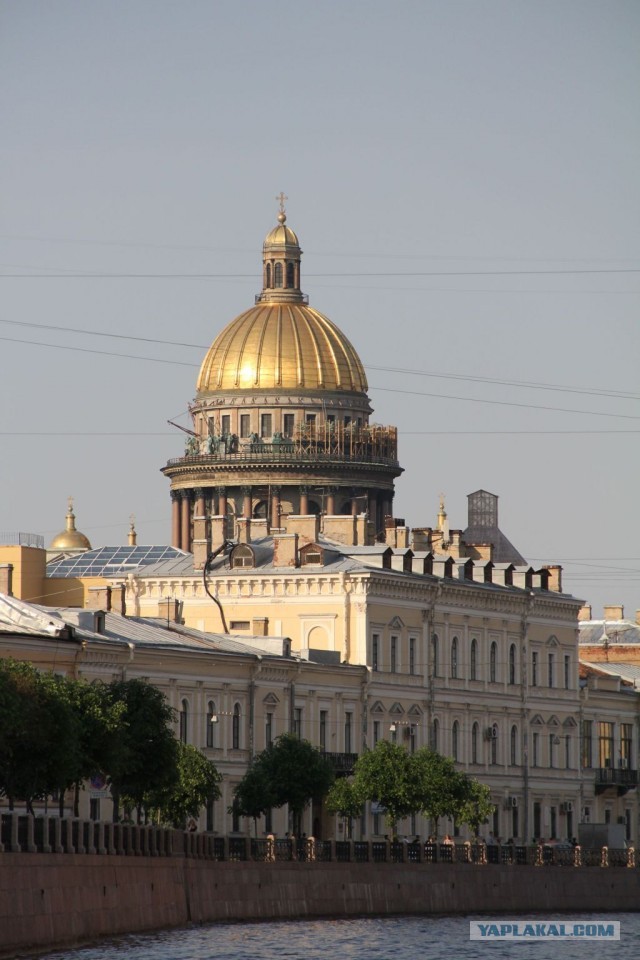 По рекам и каналам Петербурга