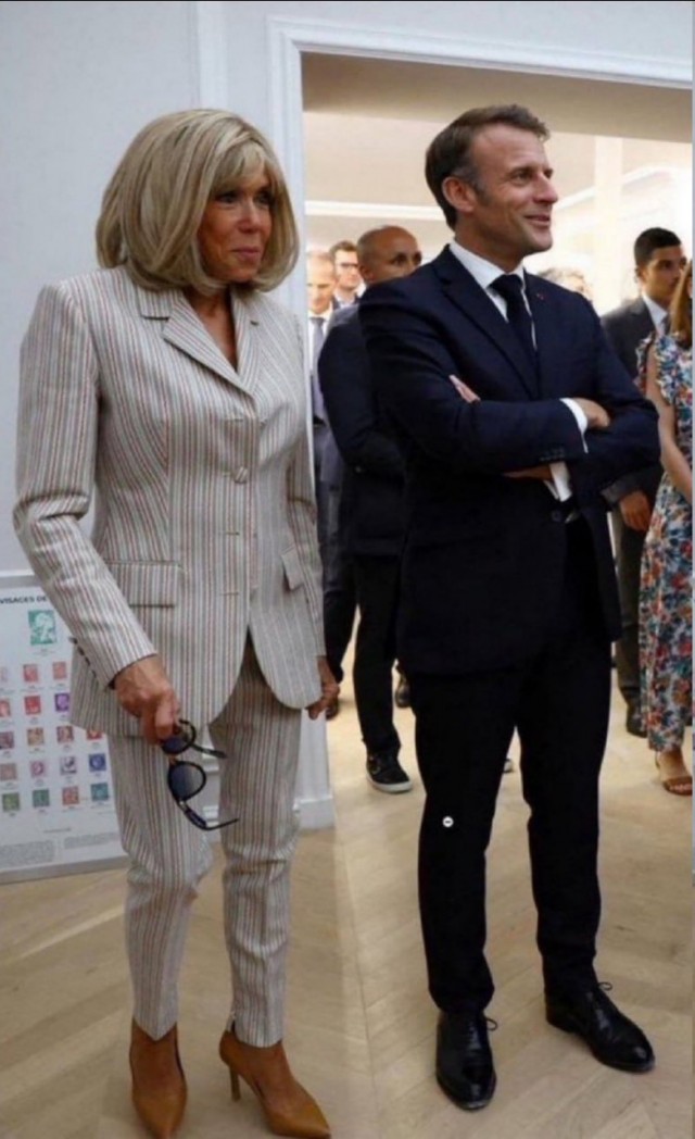 Бонжур ёп*а