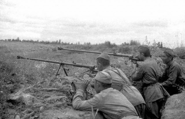 Почему ПТРС-41 продолжали использовать даже после модернизации немецких танков