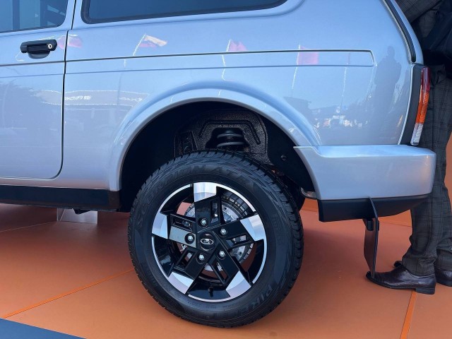 Новую Lada Niva Legend впервые показали после обновления