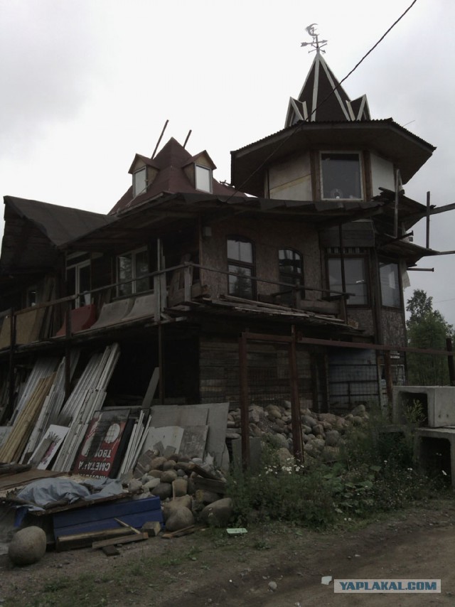 10 крутых домов, которые строили безумцы