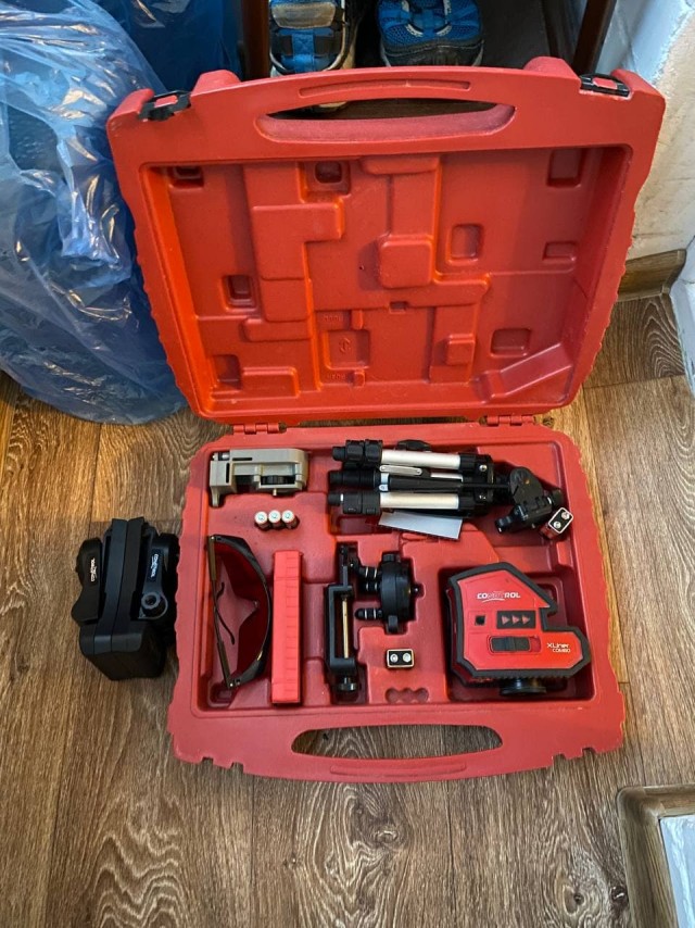 Продам инструмент Makita и Dewalt