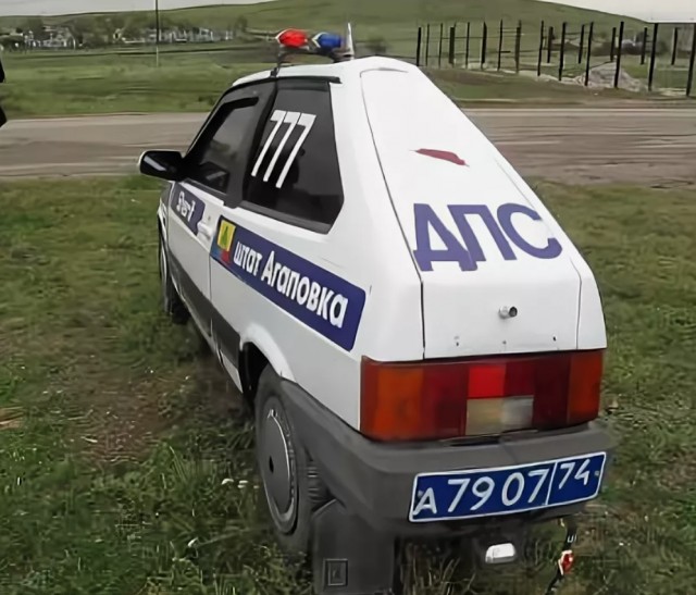 Итальянец создал самый узкий автомобиль в мире