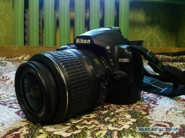 Продам зеркалку Nikon D3000