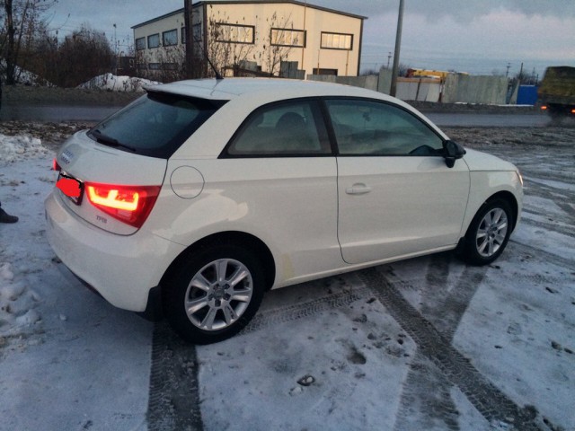 Самара, Продаю крошку Audi A1, 2011 г.