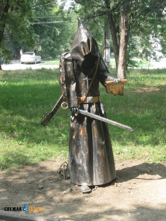 Интересные памятники вашего города