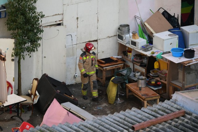 В Бадалоне (Испания) сгорело самозахваченное здание с нелегальными мигрантами из Сенегала