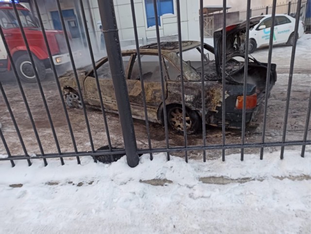 Пожар на автомойке в Астане
