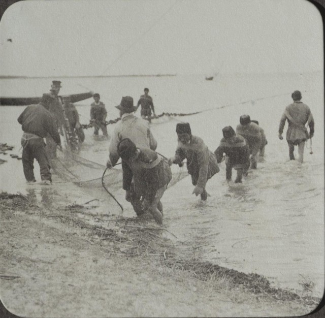 Снимки Захария Захариевича Виноградова. 1910-е. На Волге