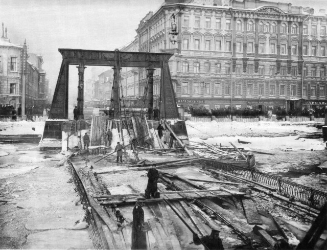 Прогулка по Санкт-Петербургу 1905 года