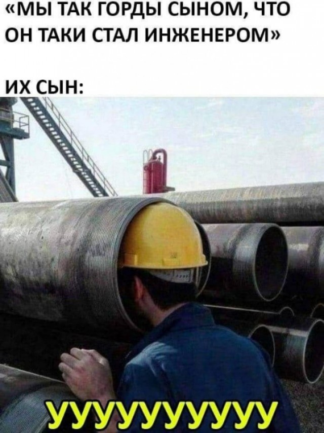 Ничего необычного, просто Эминем обслуживает клиента в ресторане его мамы Mom's Spaghetti