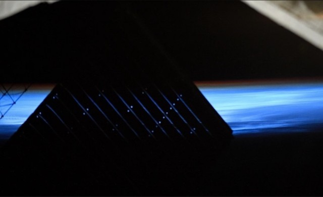 С МКС засняли серебристые облака — самые высокие в атмосфере Земли