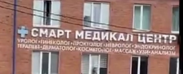 Учительница не смогла прийти в школу и дети сами пришли к ней