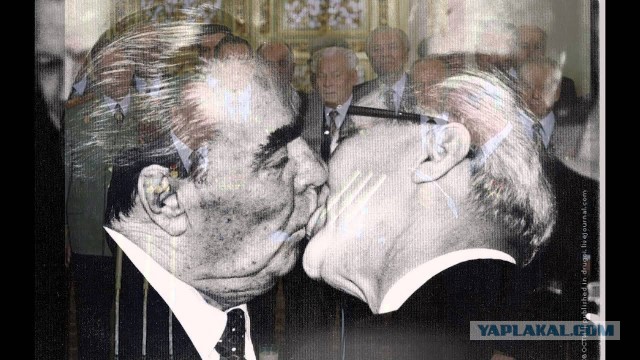 Жив курилка